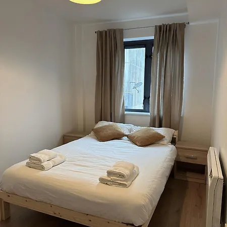 City Pulse Apartment *
